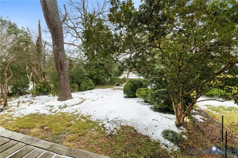 Tiny photo for 114 Marshall Street, Petersburg, VA 23803 (MLS # 2601801)