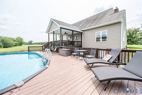 Tiny photo for 827 Sutherland Road, Church Road, VA 23833 (MLS # 2619715)