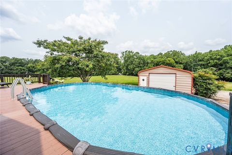 Tiny photo for 827 Sutherland Road, Church Road, VA 23833 (MLS # 2619715)