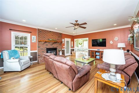 Tiny photo for 827 Sutherland Road, Church Road, VA 23833 (MLS # 2619715)