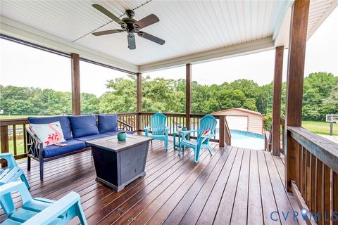 Tiny photo for 827 Sutherland Road, Church Road, VA 23833 (MLS # 2619715)