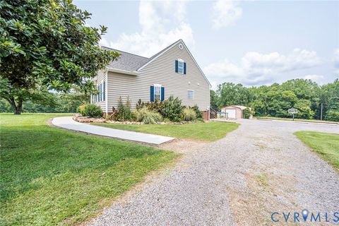 Tiny photo for 827 Sutherland Road, Church Road, VA 23833 (MLS # 2619715)