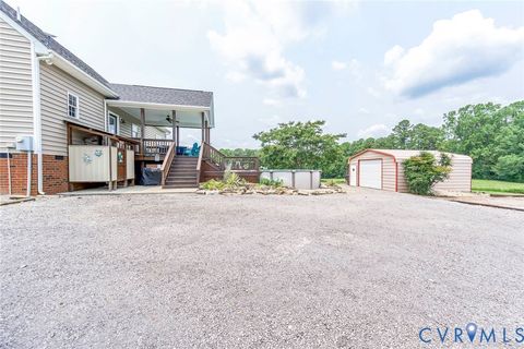 Tiny photo for 827 Sutherland Road, Church Road, VA 23833 (MLS # 2619715)