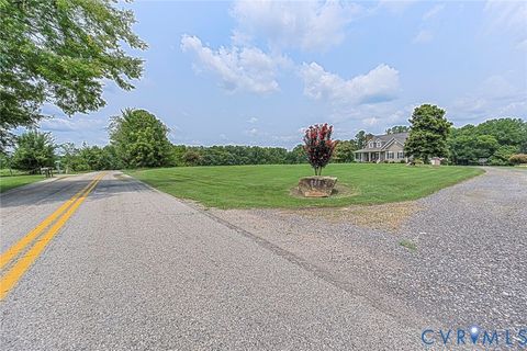 Tiny photo for 827 Sutherland Road, Church Road, VA 23833 (MLS # 2619715)