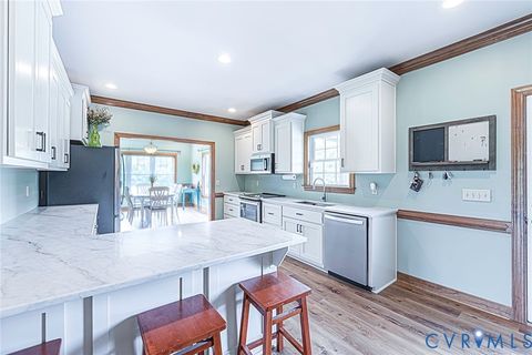 Tiny photo for 827 Sutherland Road, Church Road, VA 23833 (MLS # 2619715)