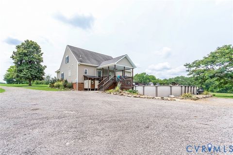 Tiny photo for 827 Sutherland Road, Church Road, VA 23833 (MLS # 2619715)