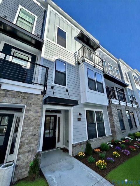 Photo of 5422 Gillies Creek Mews, Henrico, VA 23231 (MLS # 2603878)