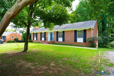 Tiny photo for 2303 Arbor Drive, Richmond, VA 23222 (MLS # 2626097)