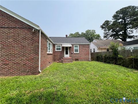 Tiny photo for 1910 Piedmont Avenue, Portsmouth, VA 23704 (MLS # 2619889)