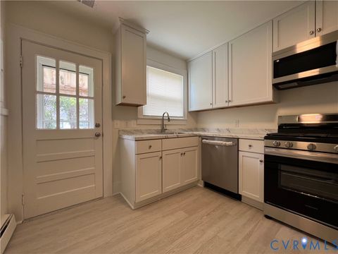 Tiny photo for 1910 Piedmont Avenue, Portsmouth, VA 23704 (MLS # 2619889)