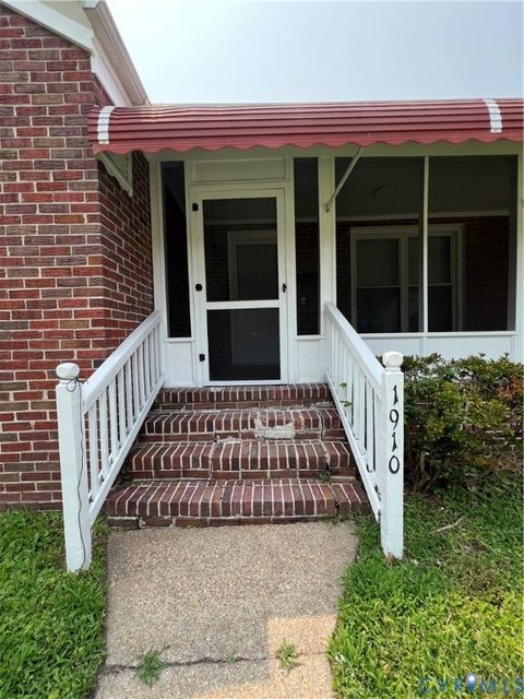 Tiny photo for 1910 Piedmont Avenue, Portsmouth, VA 23704 (MLS # 2619889)