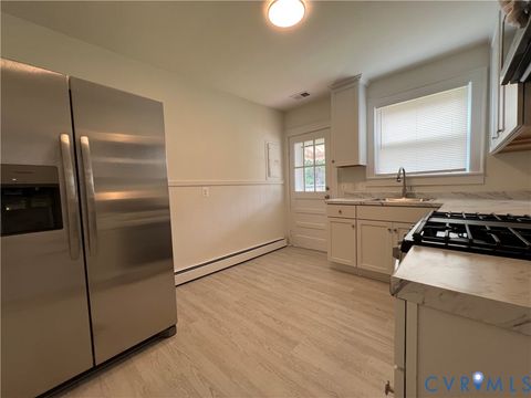 Tiny photo for 1910 Piedmont Avenue, Portsmouth, VA 23704 (MLS # 2619889)