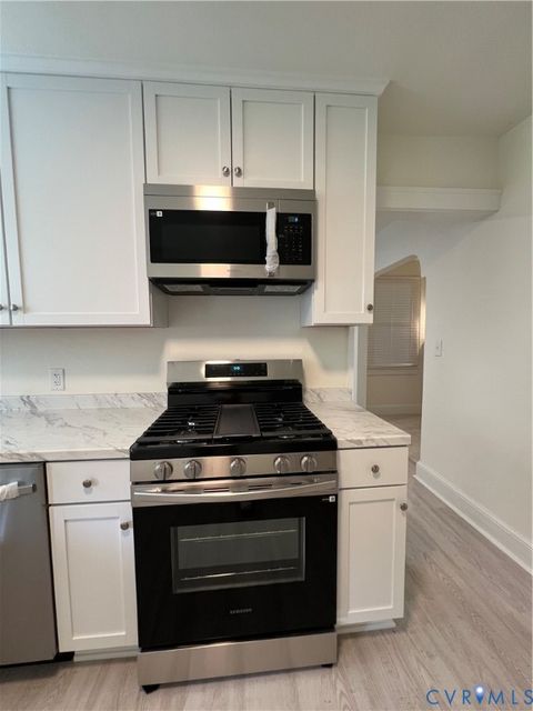 Tiny photo for 1910 Piedmont Avenue, Portsmouth, VA 23704 (MLS # 2619889)