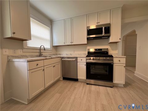 Tiny photo for 1910 Piedmont Avenue, Portsmouth, VA 23704 (MLS # 2619889)