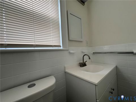 Tiny photo for 1910 Piedmont Avenue, Portsmouth, VA 23704 (MLS # 2619889)