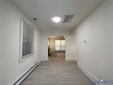 Tiny photo for 1910 Piedmont Avenue, Portsmouth, VA 23704 (MLS # 2619889)