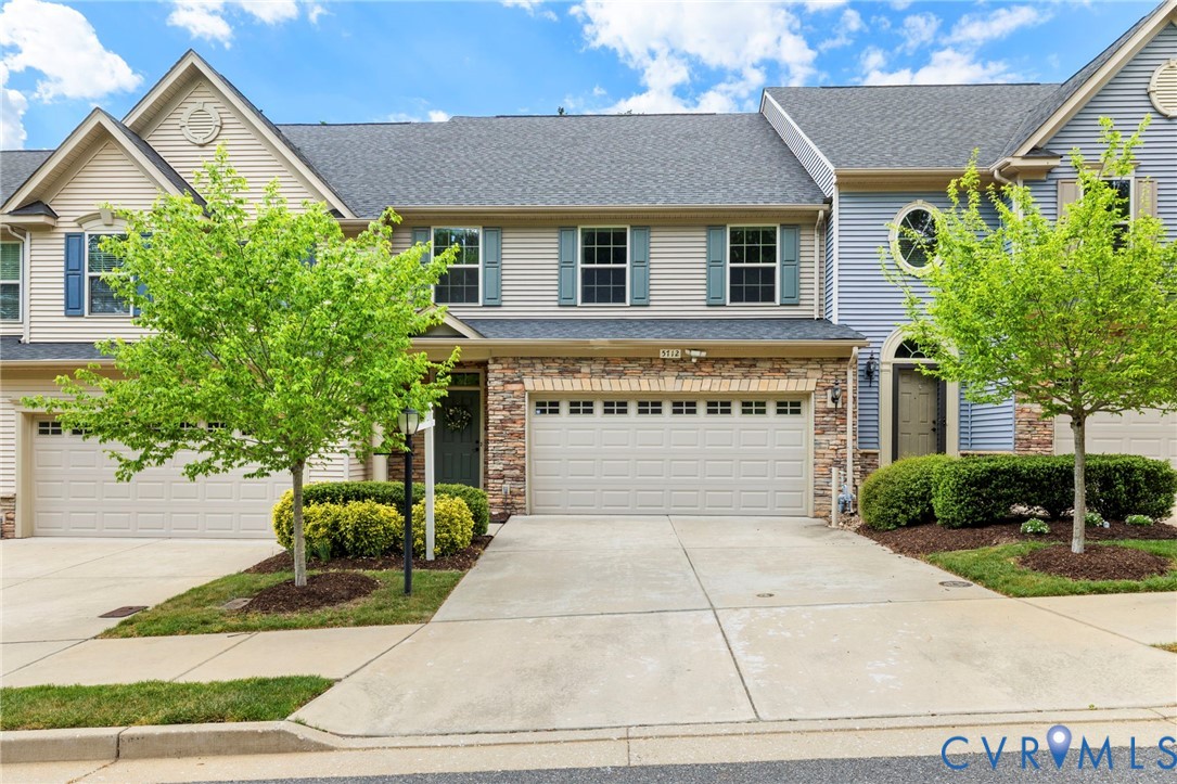 5712 Riverside Place