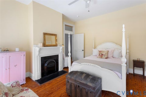 Tiny photo for 143 Marshall Street, Petersburg, VA 23803 (MLS # 2623010)