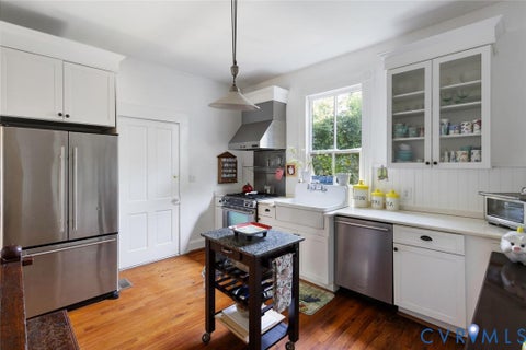 Tiny photo for 143 Marshall Street, Petersburg, VA 23803 (MLS # 2623010)
