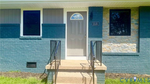 Tiny photo for 2135 Colston ST, Petersburg, VA 23805 (MLS # 2622371)
