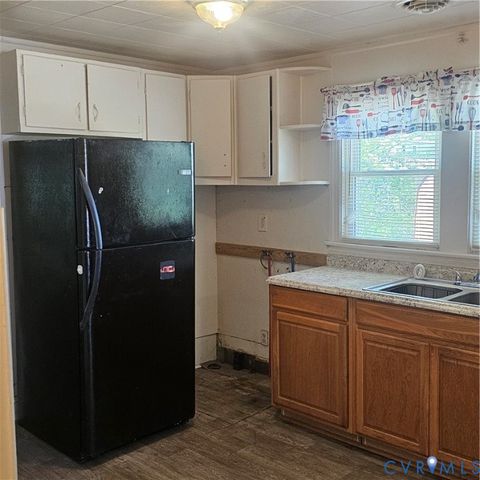 Tiny photo for 1308 Tabb Avenue, Hopewell, VA 23860 (MLS # 2609054)