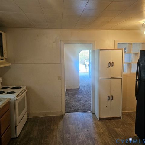 Tiny photo for 1308 Tabb Avenue, Hopewell, VA 23860 (MLS # 2609054)