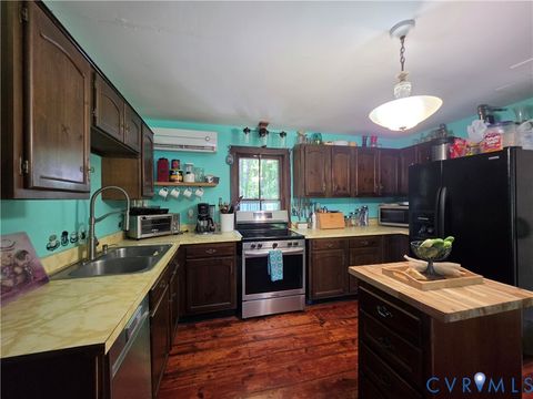 Tiny photo for 3818 Stage Junction Road, Columbia, VA 23038 (MLS # 2619332)