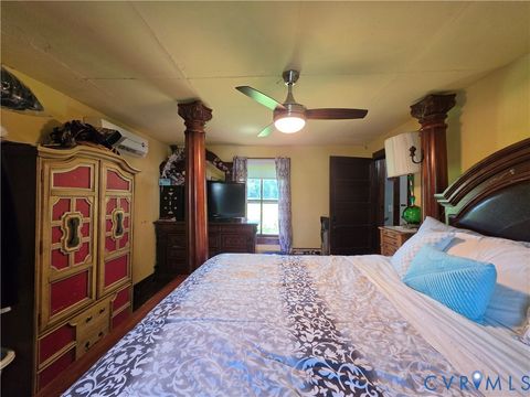 Tiny photo for 3818 Stage Junction Road, Columbia, VA 23038 (MLS # 2619332)