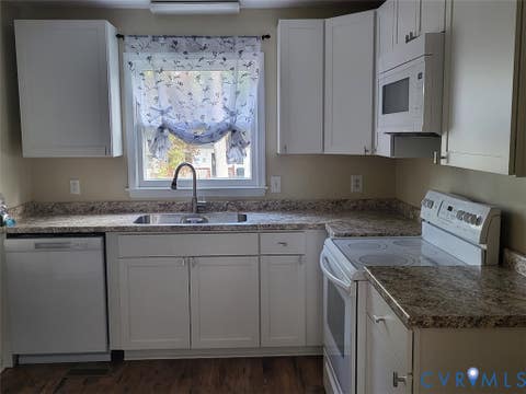 Tiny photo for 206 Spring Drive, Colonial Heights, VA 23834 (MLS # 2619925)
