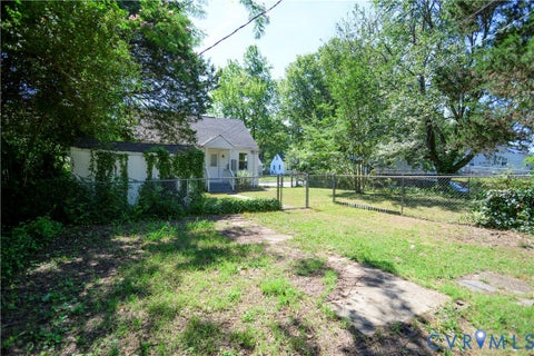 Tiny photo for 1512 Greenville Avenue, Richmond, VA 23220 (MLS # 2616312)
