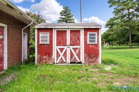 Tiny photo for 2531 County Drive, Petersburg, VA 23803 (MLS # 2620816)