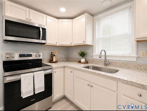 Tiny photo for 110 Locust GRV, Cumberland, VA 23027 (MLS # 2616276)