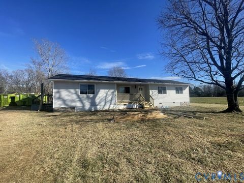 Photo of 8406 Pine Hill Road, Mechanicsville, VA 23116 (MLS # 2600139)