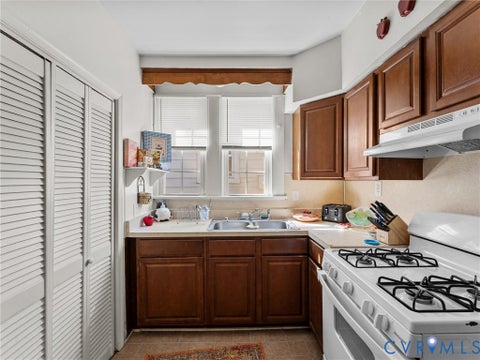 Tiny photo for 2305 Halifax Avenue, Sandston, VA 23224 (MLS # 2628488)