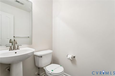 Tiny photo for 407 Stonegate Way, Suffolk, VA 23435 (MLS # 2613823)