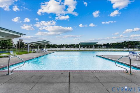 Tiny photo for 407 Stonegate Way, Suffolk, VA 23435 (MLS # 2613823)