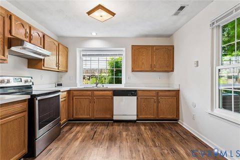 Tiny photo for 407 Stonegate Way, Suffolk, VA 23435 (MLS # 2613823)