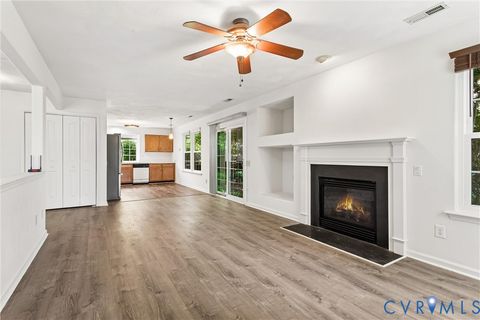 Tiny photo for 407 Stonegate Way, Suffolk, VA 23435 (MLS # 2613823)