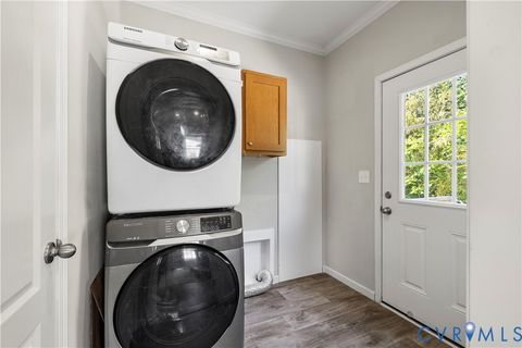 Tiny photo for 17030 Egglestetton Road, Amelia, VA 23002 (MLS # 2526685)