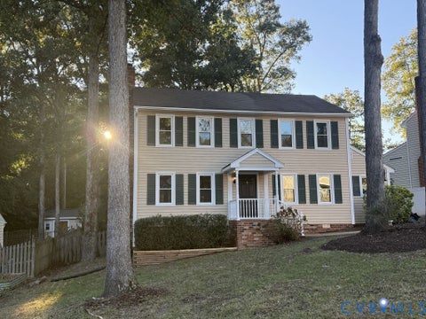 Photo of 630 Coralberry Drive, North Chesterfield, VA 23236 (MLS # 2629092)