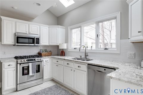 Tiny photo for 3207 Stony Point Road #C, Richmond, VA 23235 (MLS # 2600299)