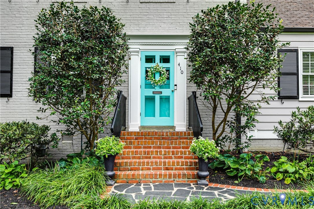 410 Lakewood Drive