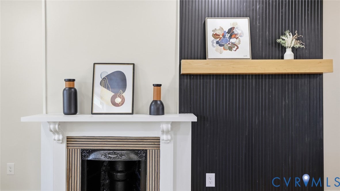 415 W 24th Street