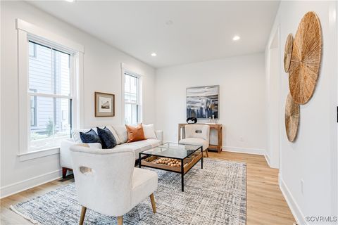 Tiny photo for 1827 W Cary Street #D, Richmond, VA 23220 (MLS # 2520842)