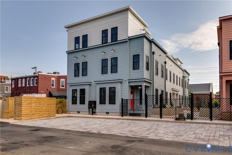 Tiny photo for 1827 W Cary Street #D, Richmond, VA 23220 (MLS # 2520842)