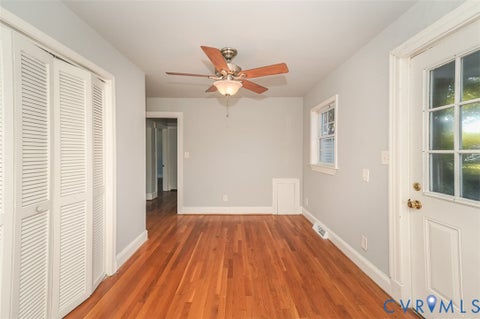 Tiny photo for 135 W Westover Avenue, Colonial Heights, VA 23834 (MLS # 2627306)