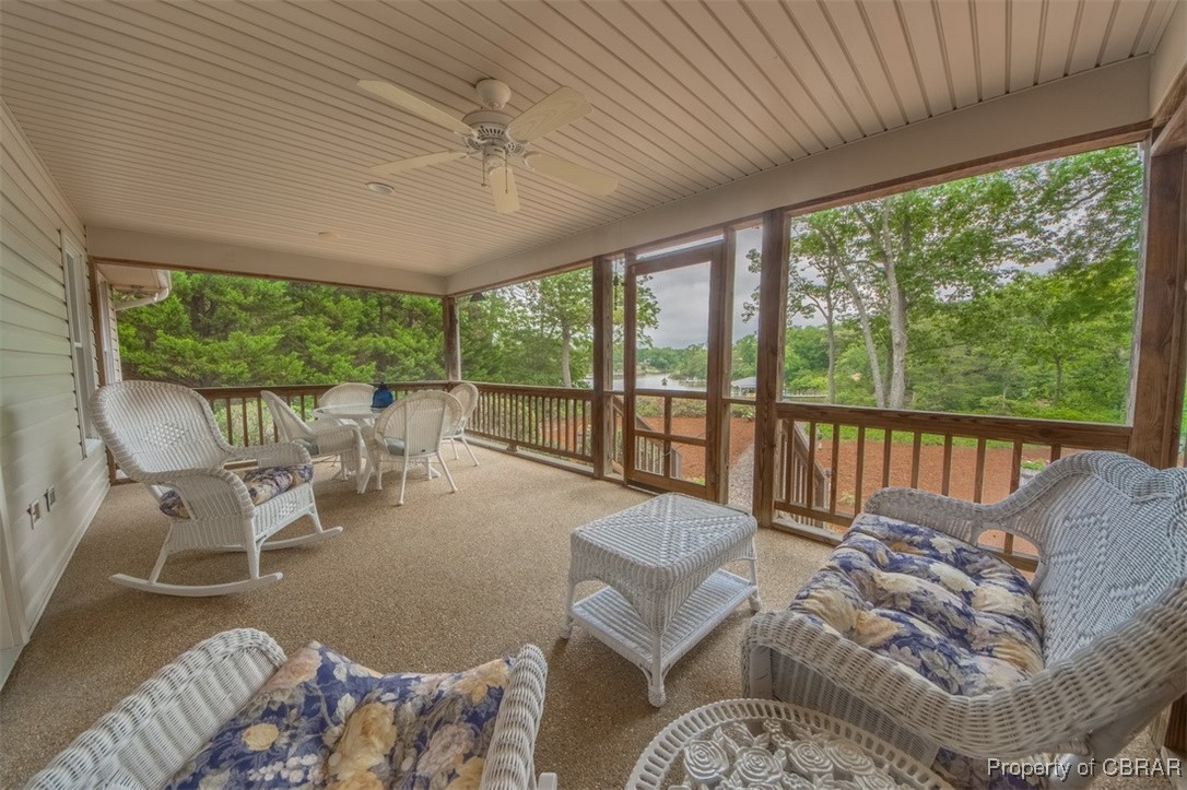 116 Point Cove Lane