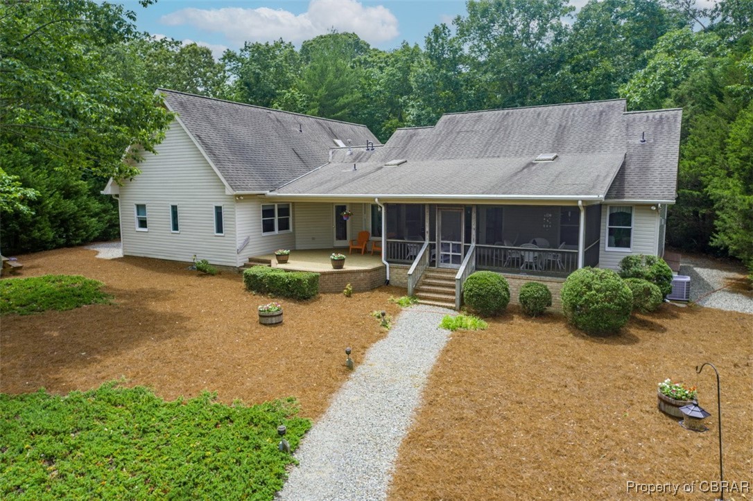 116 Point Cove Lane