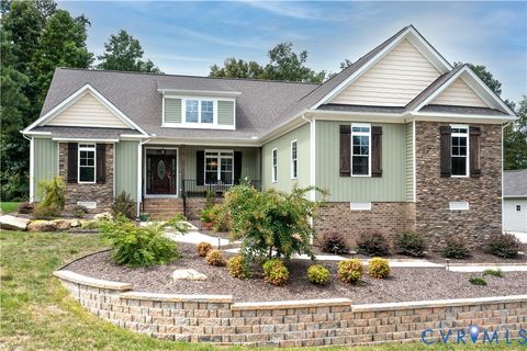 Photo of 8143 Lake Margaret Terrace, Chesterfield, VA 23838 (MLS # 2528358)