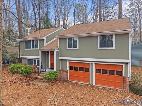 Photo of 4607 Morning Hill Court, Chesterfield, VA 23112 (MLS # 2601374)